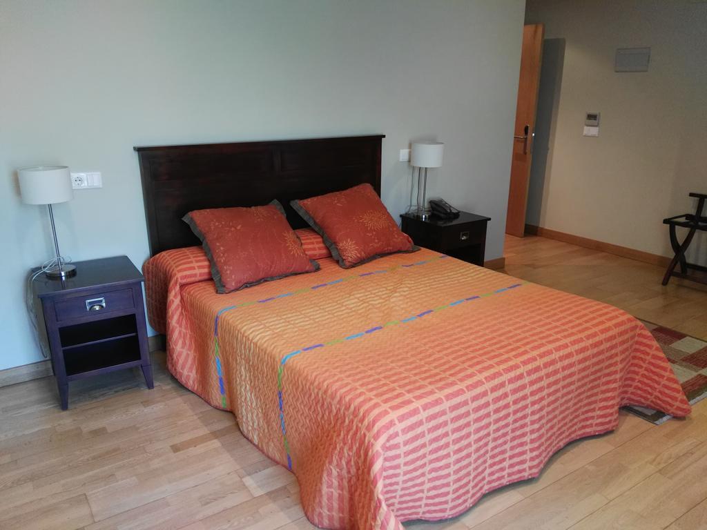 Hotel Santa Ana Arrasate/Mondragon Экстерьер фото